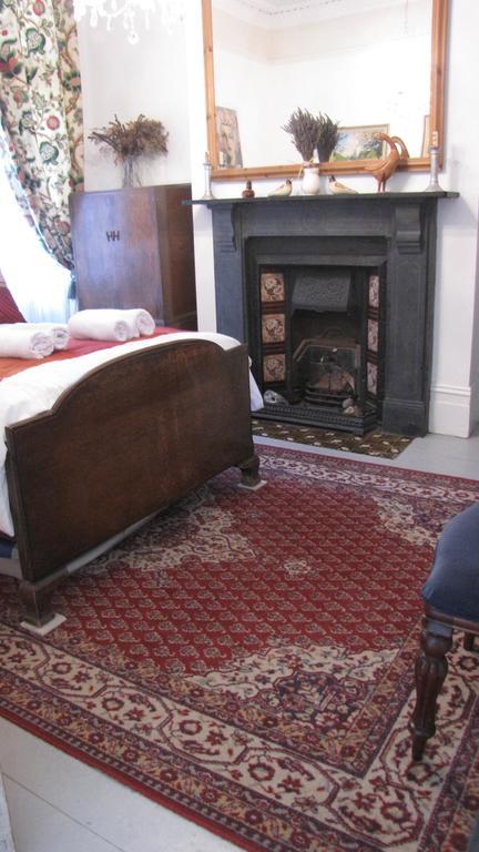 Holmewood Homestay ลอนดอน ภายนอก รูปภาพ