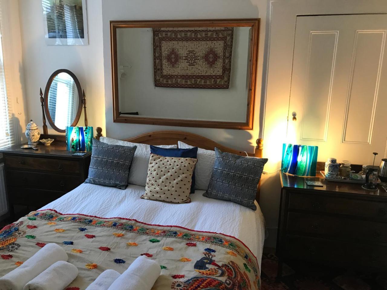 Holmewood Homestay ลอนดอน ภายนอก รูปภาพ